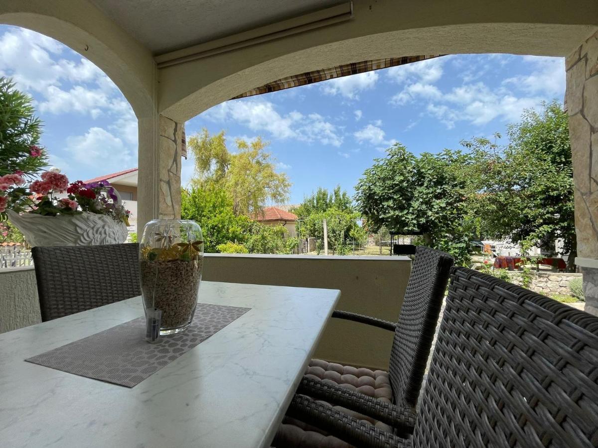 Apartman Veronika Vrsi Εξωτερικό φωτογραφία