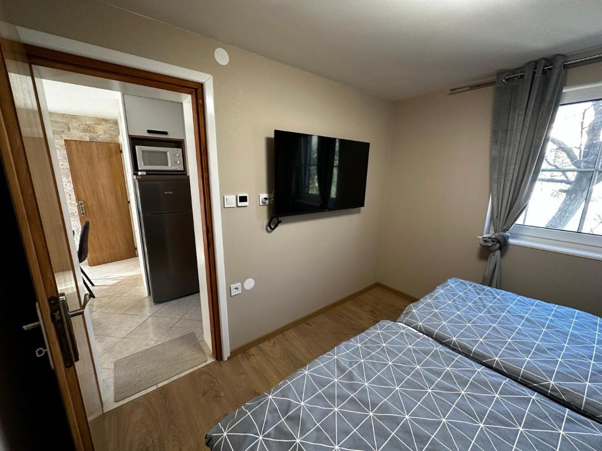 Apartman Veronika Vrsi Εξωτερικό φωτογραφία