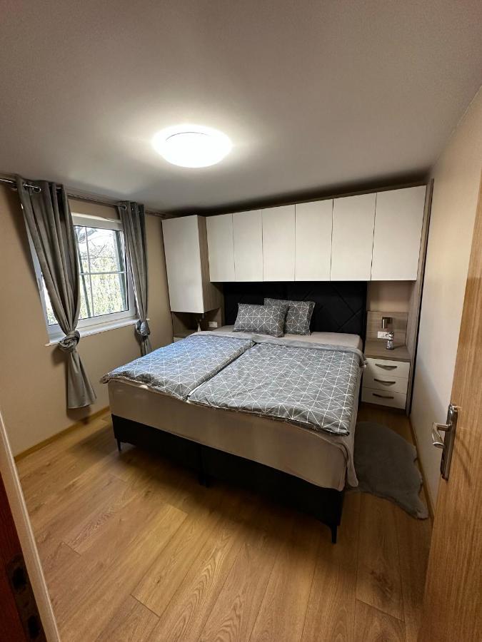 Apartman Veronika Vrsi Εξωτερικό φωτογραφία