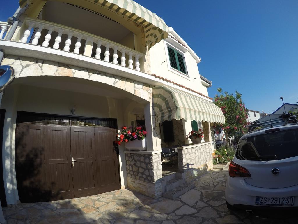 Apartman Veronika Vrsi Εξωτερικό φωτογραφία