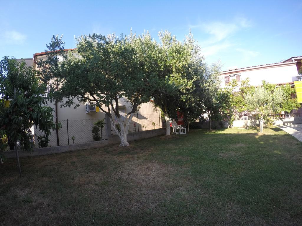 Apartman Veronika Vrsi Εξωτερικό φωτογραφία
